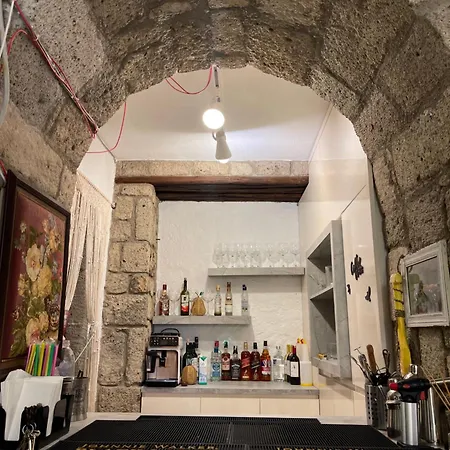 Ceylisa Alacati Butik Otel *